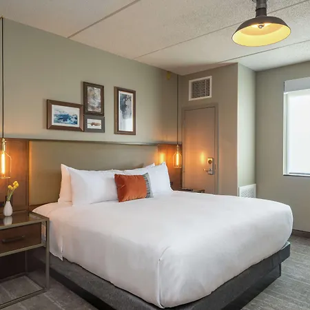 Hotel Saranac, Curio Collection By Hilton Saranac Lake Exterior photo