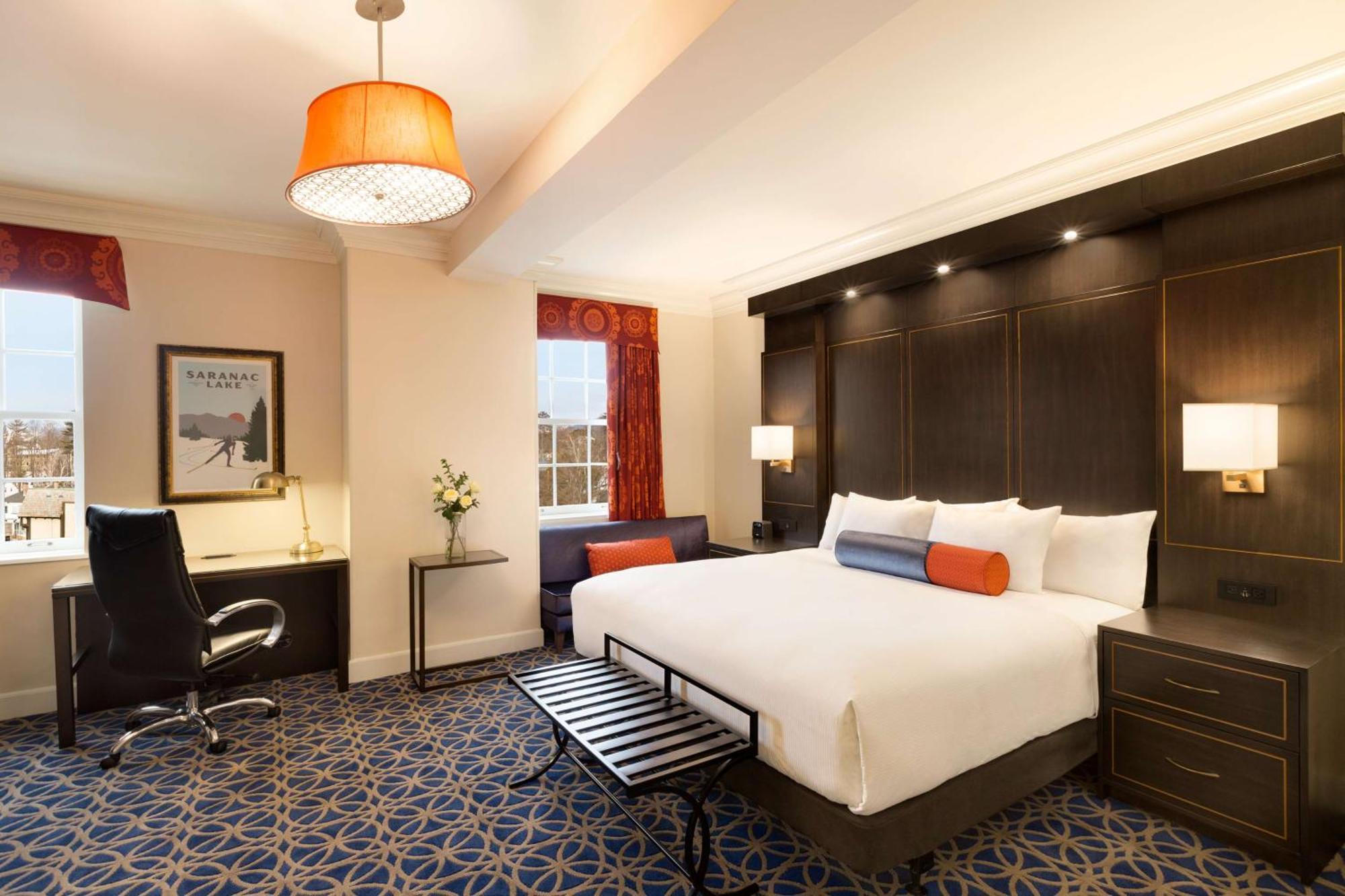 Saranac, Curio Collection By Hilton 4*
