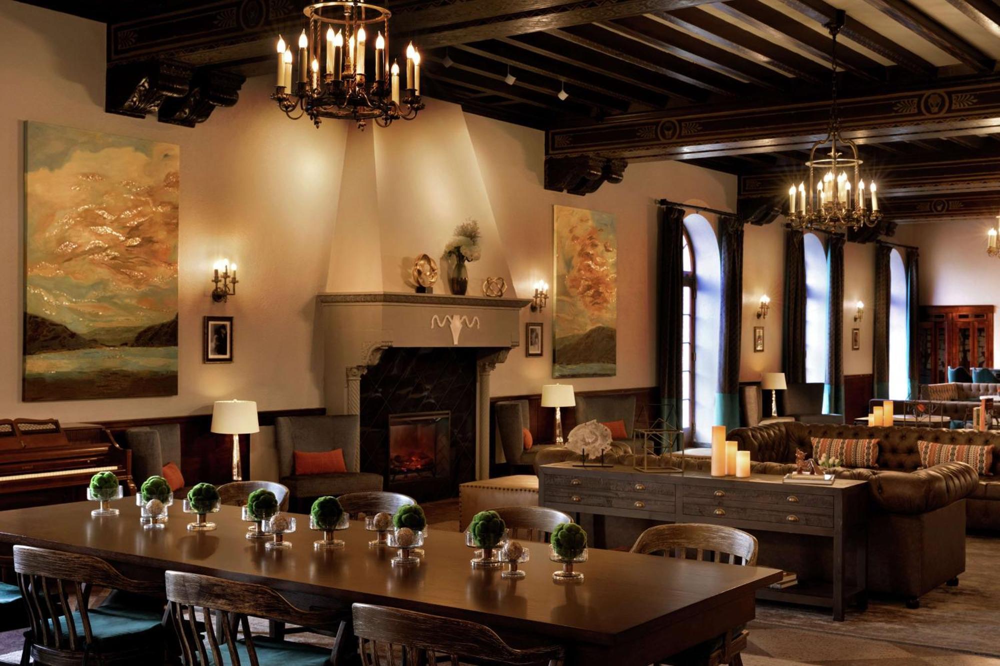 Saranac, Curio Collection By Hilton Saranac Lake