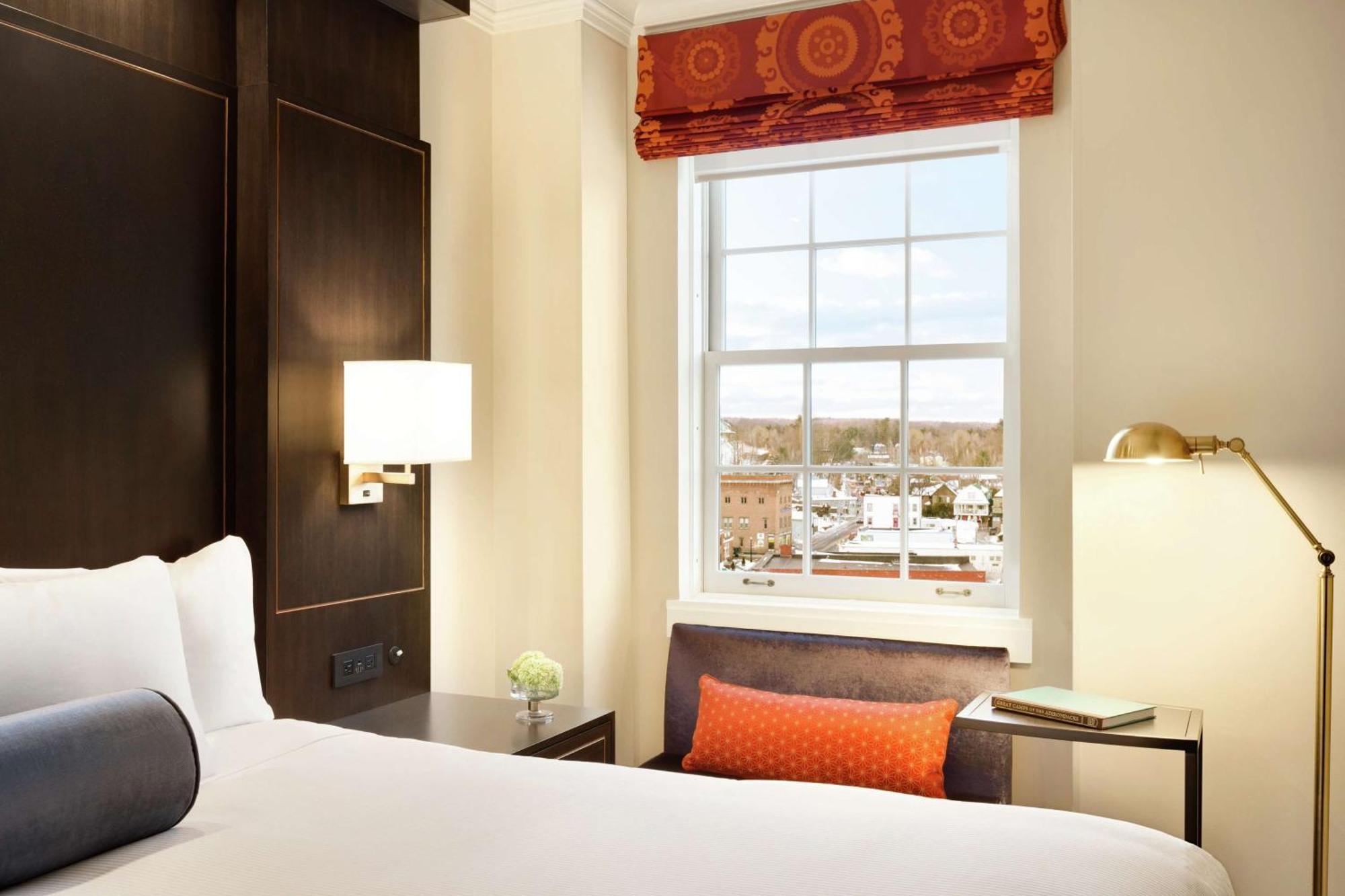 Saranac, Curio Collection By Hilton 4*