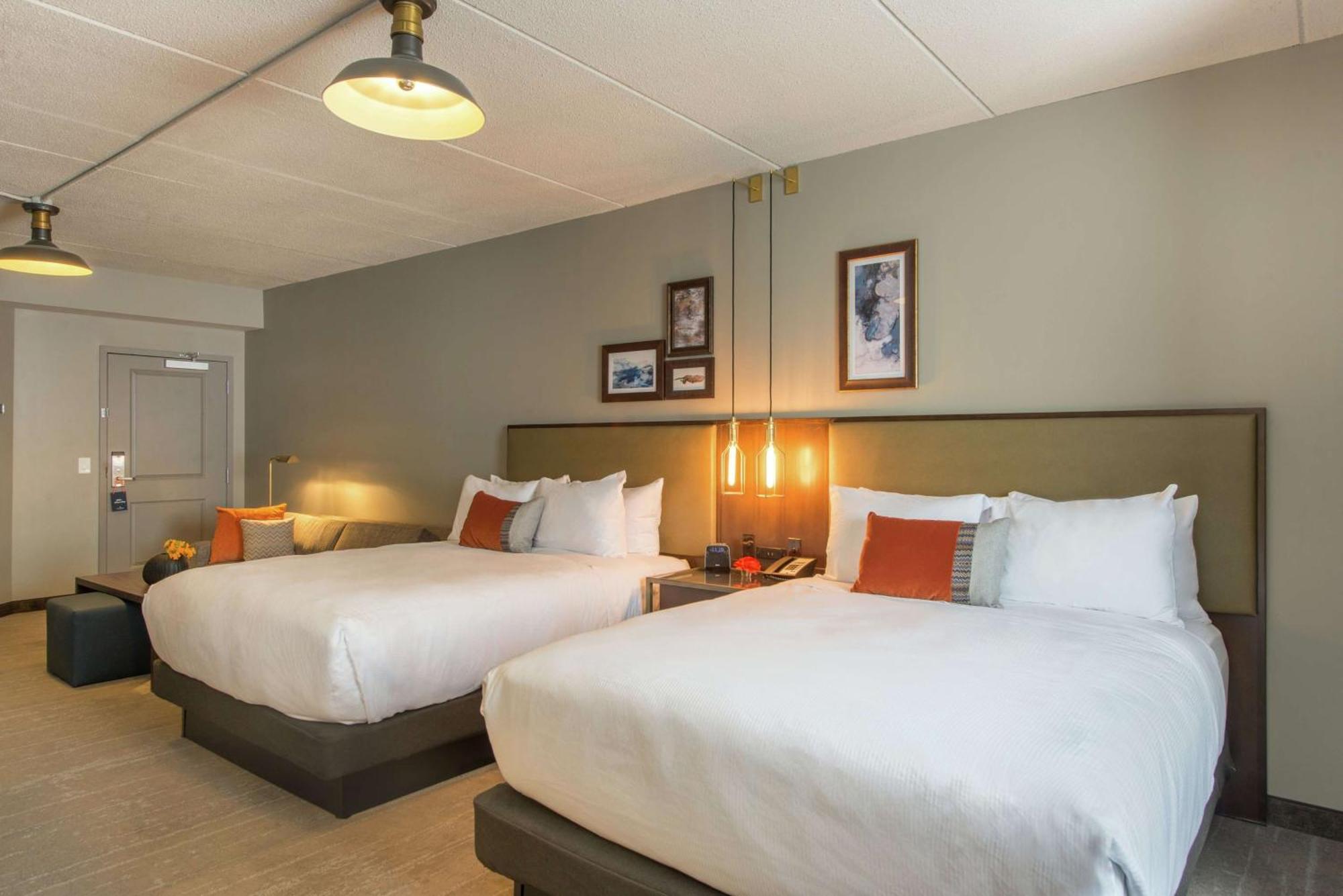 Saranac, Curio Collection By Hilton Hotel